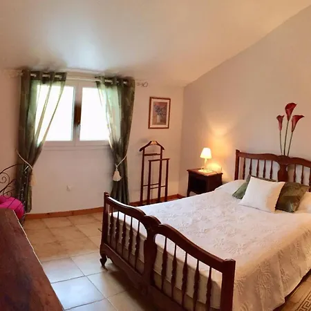 Дом отдыха Les Trois Rivieres Persac